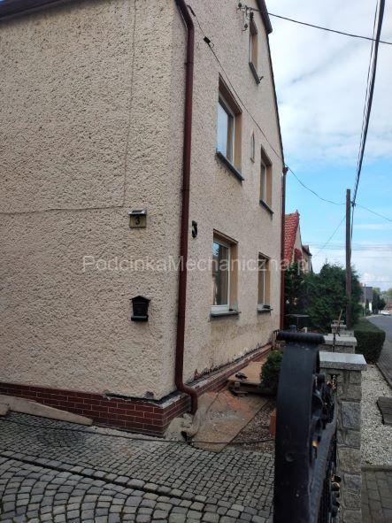 Podcinka mechaniczna budynku Osuszanie domu Wilgoć w domu Krzysztof Ofiera